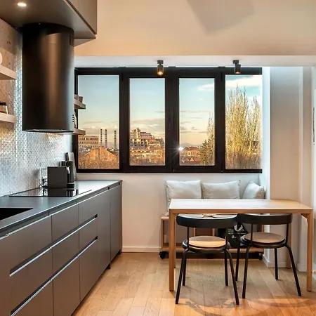 Sunset View, Veslets Apartment *