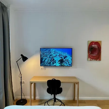 아파트 Sunset View, Veslets *